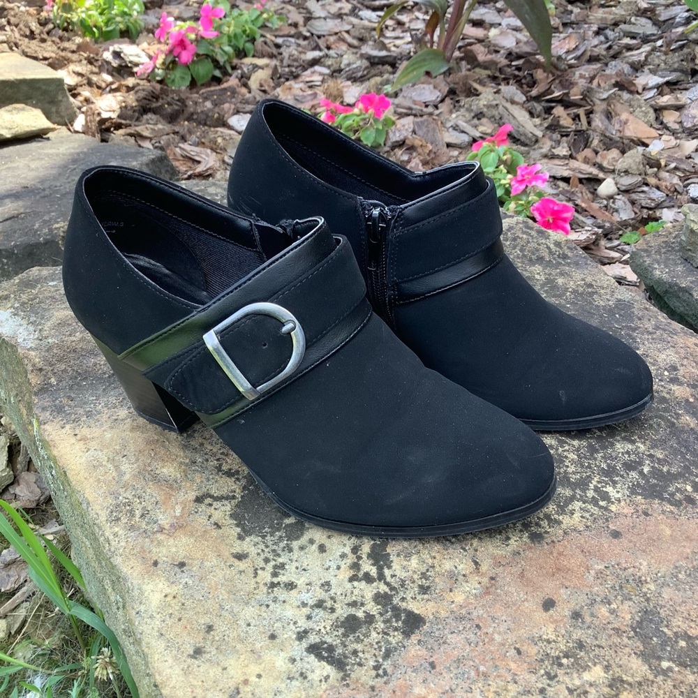 Easy Street Ankle Boots - Size 6